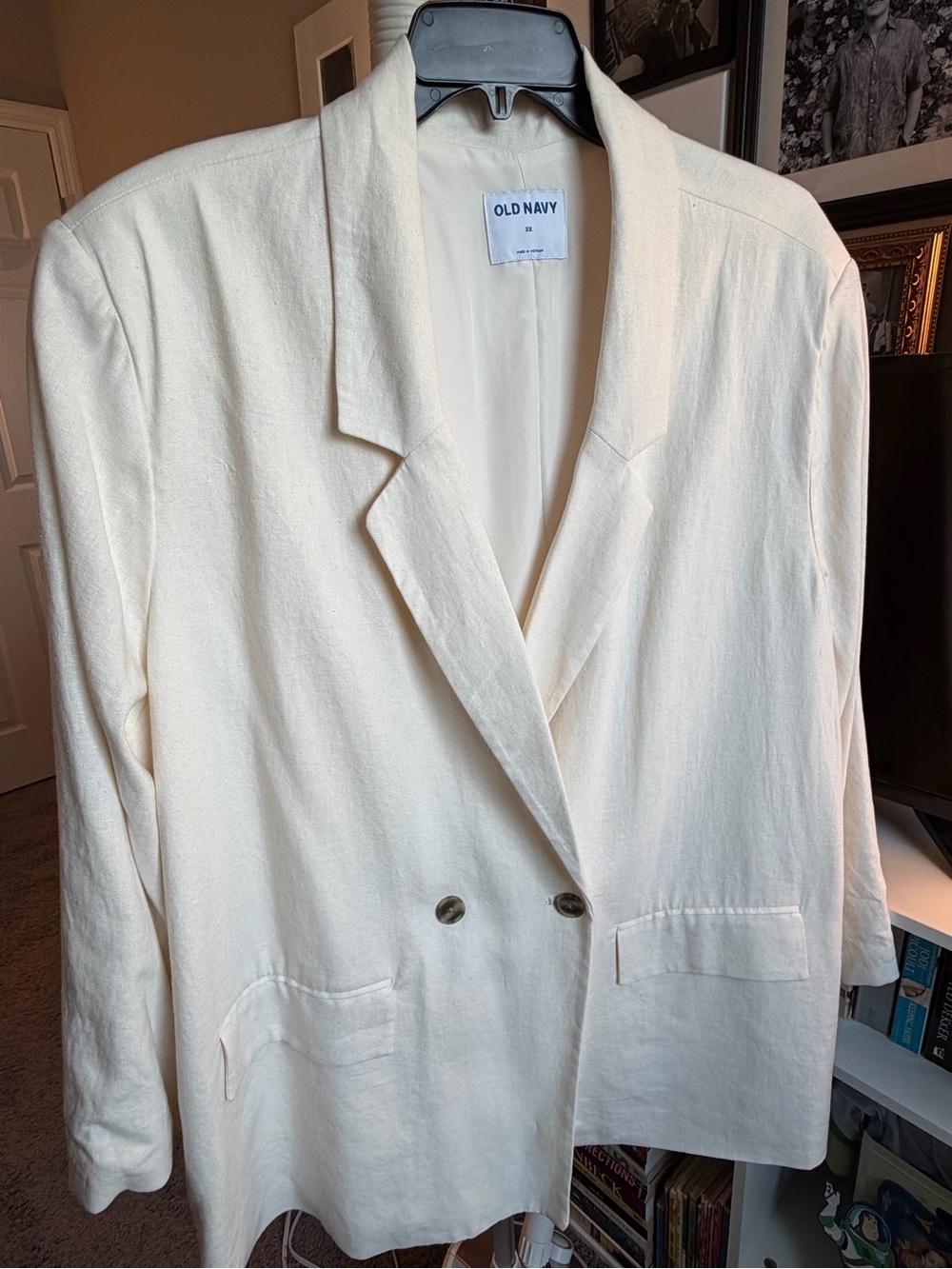 Old Navy Cream Blazer Jacket
